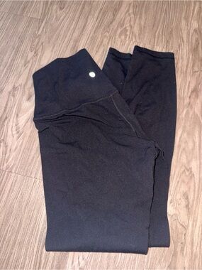 Black High-Waist Leggings with Reflective Dot